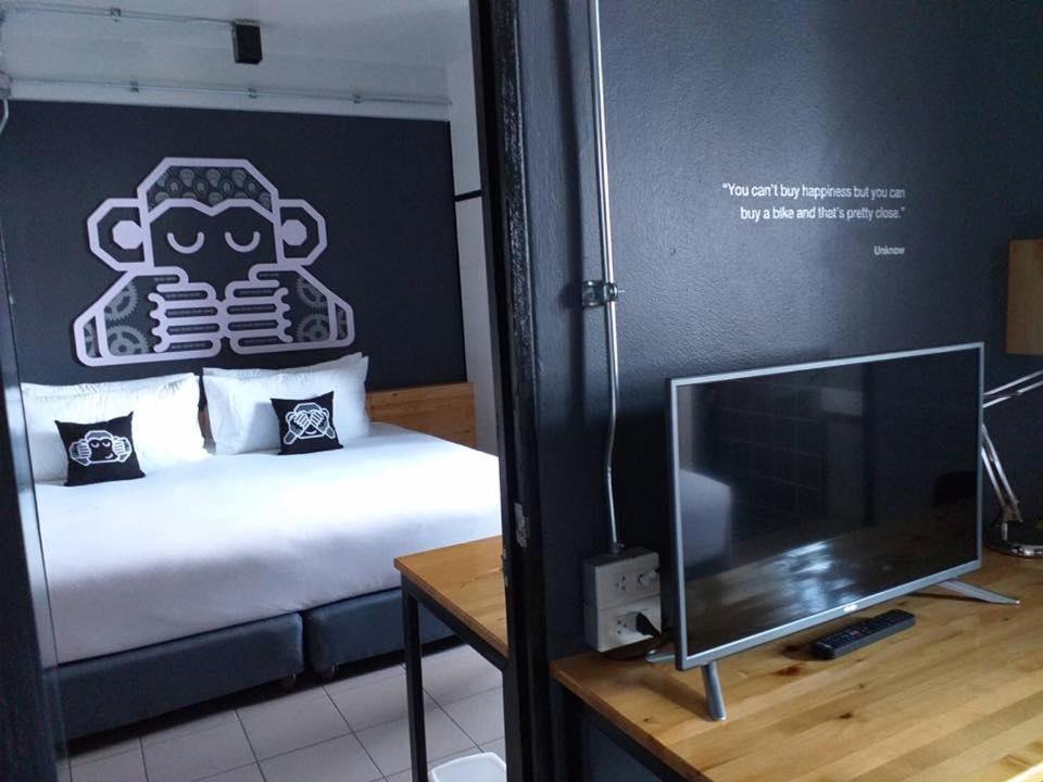 Blu Monkey Hub&hotel Suratthani - Sha Certificate Hotel