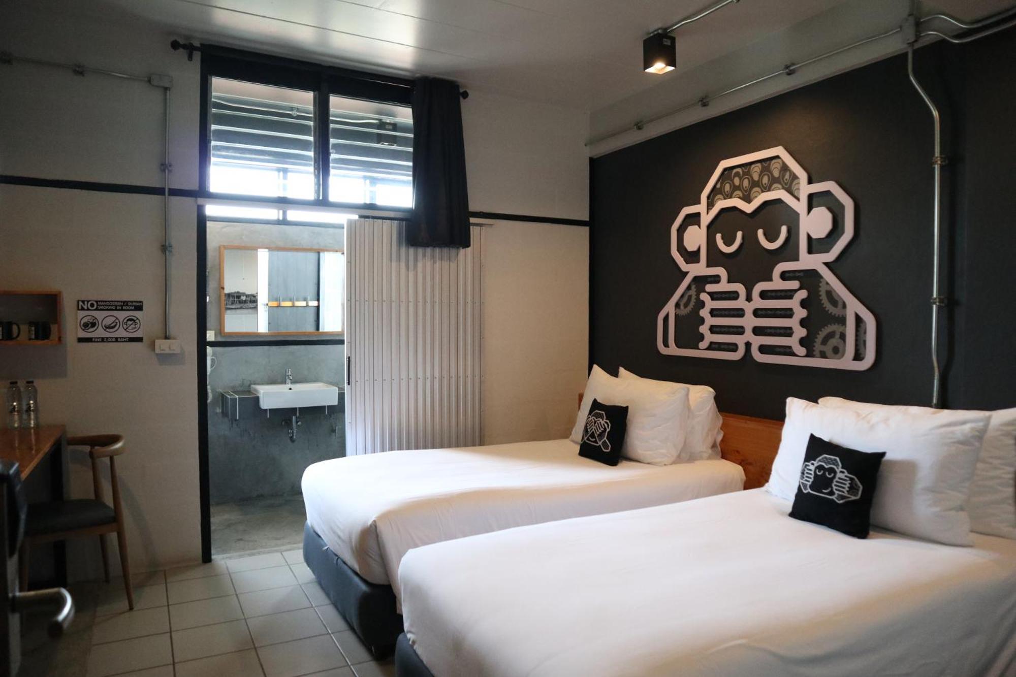 Hotel Blu Monkey Hub&hotel Suratthani - Sha Certificate 3*